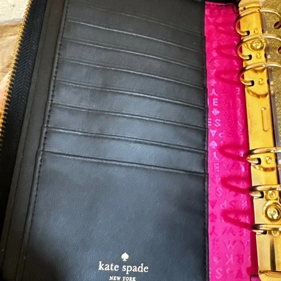 Kate Spade ♠️ Wessley Black Textured Wallet Organizer Planner - Picture 6 of 9